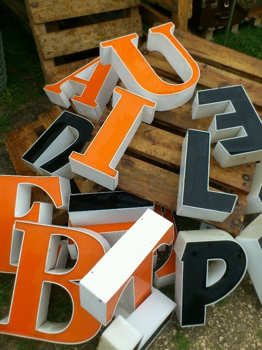 Liquid Acrylic Letters